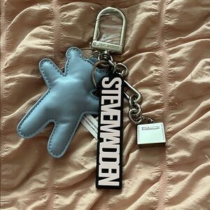 Steve Madden Light Blue Bear Keychain